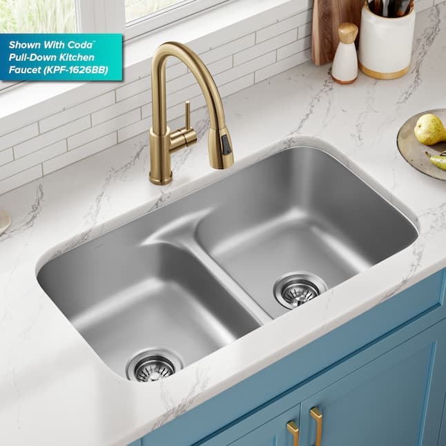 Kraus KBU32 50/50 double bowl sink detail