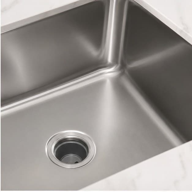 Kraus KHU100-32 sink stainless steel basin detail